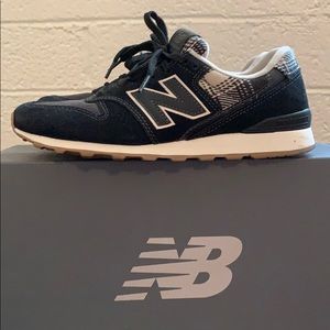 New Balance 996 Plaid Sneaker